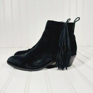 Via Spiga Carey Black Suede Leather Fringe Side Zipper Ankle Booties I132